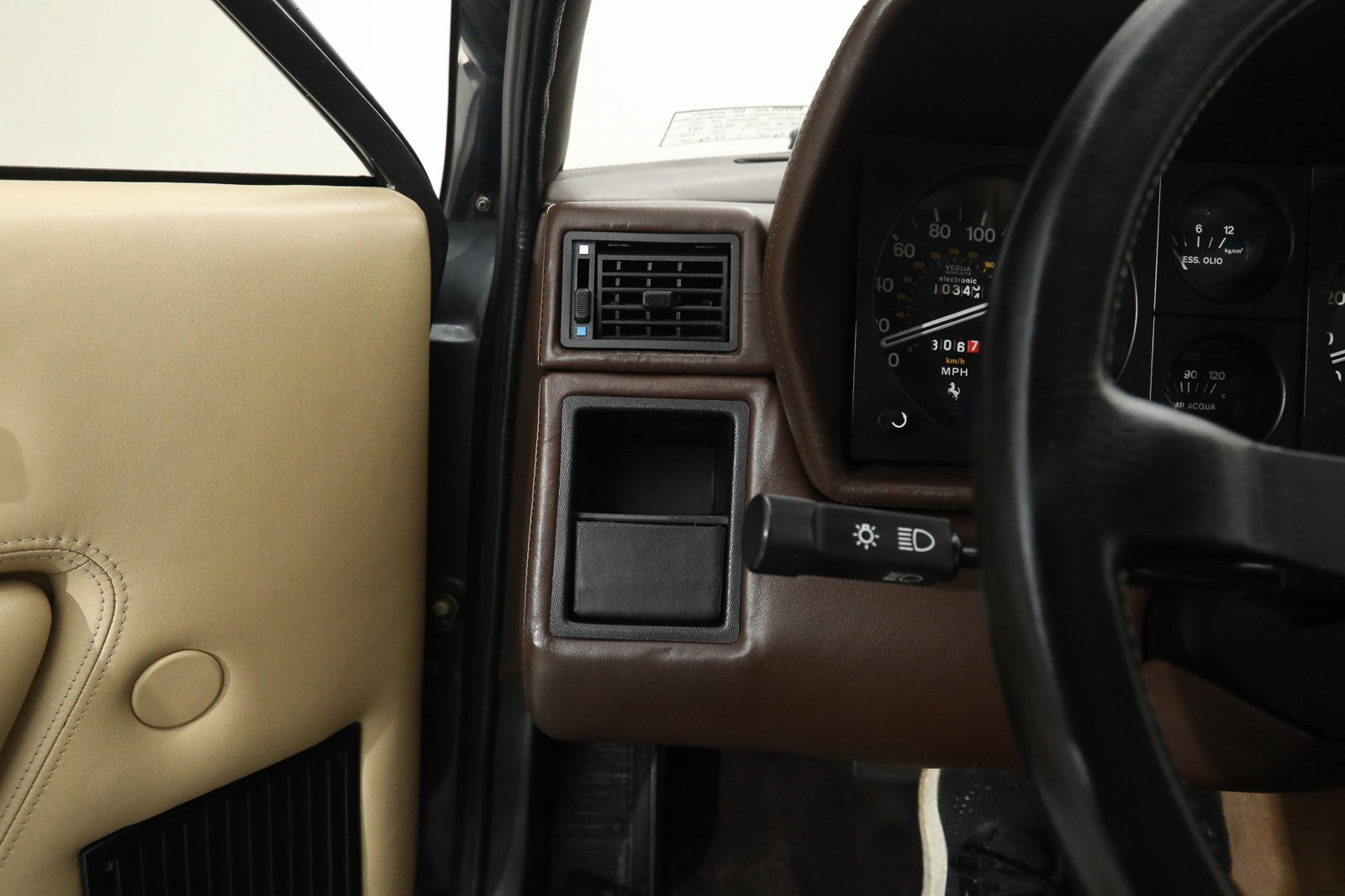 Used 1984 Silver Ferrari  image 26