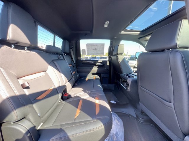 2026 GMC Sierra 2500HD AT4 - Photo 39