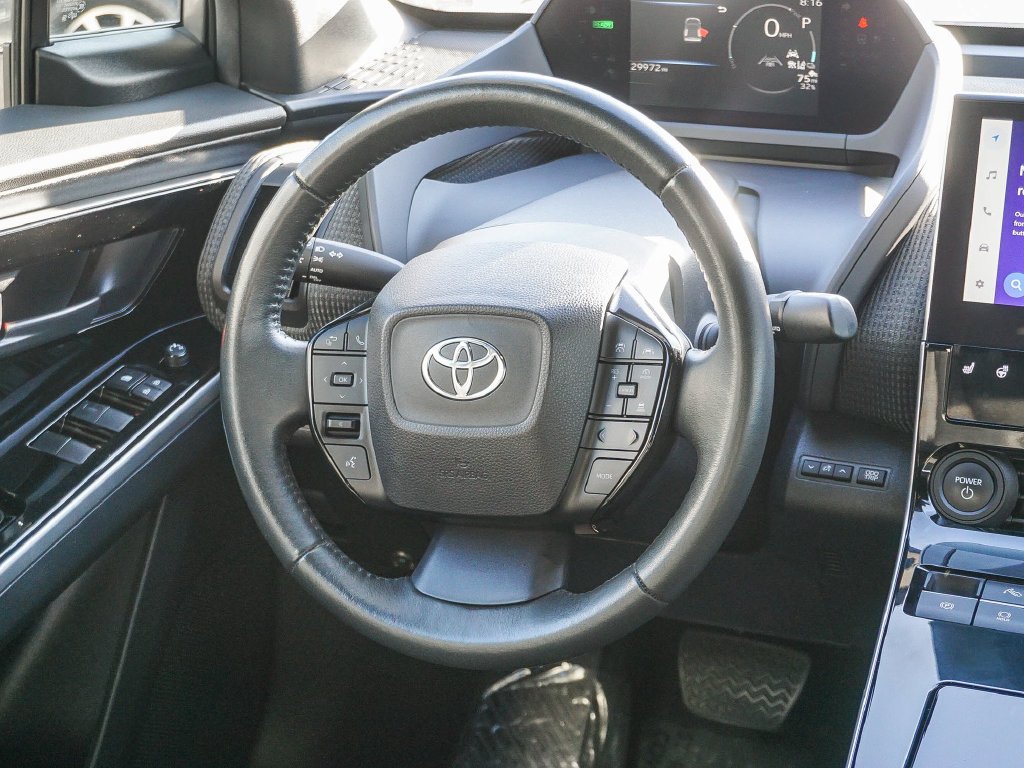 Used 2023  Toyota XLE image 16