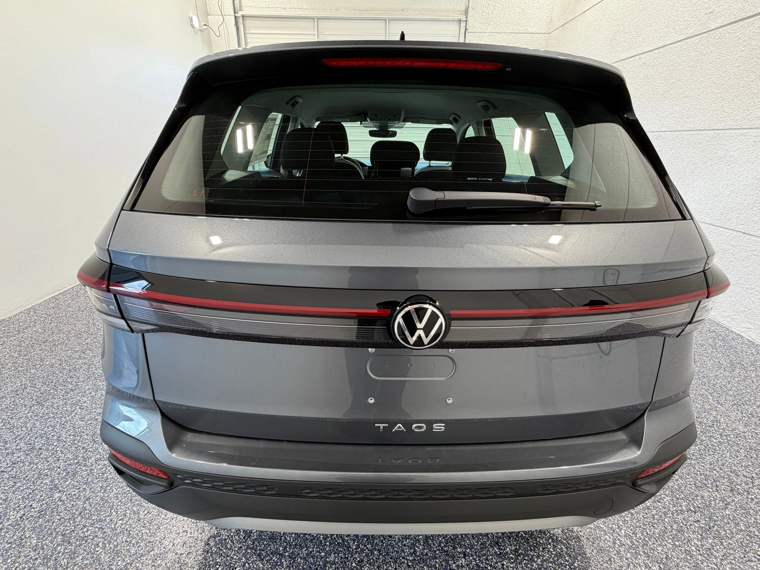New 2026 Gray Volkswagen 1.5T S image 5