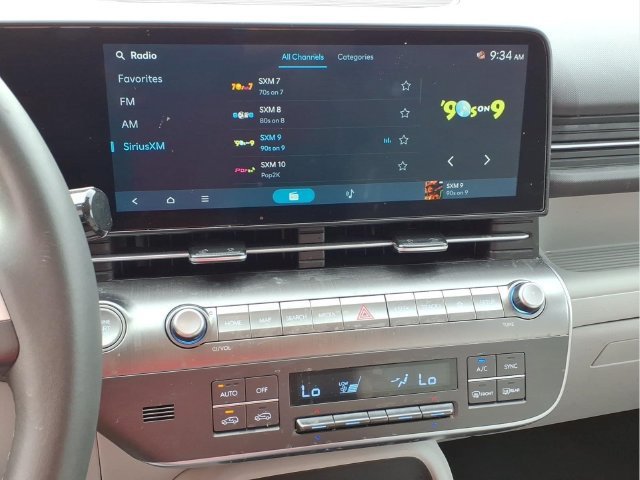 Used 2026  Hyundai SEL Sport image 9