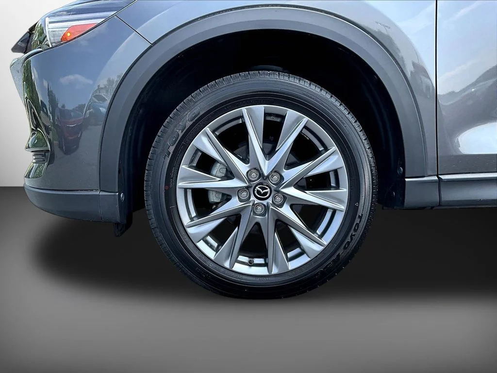 Used 2021 Machine Gray Mazda Grand Touring image 34