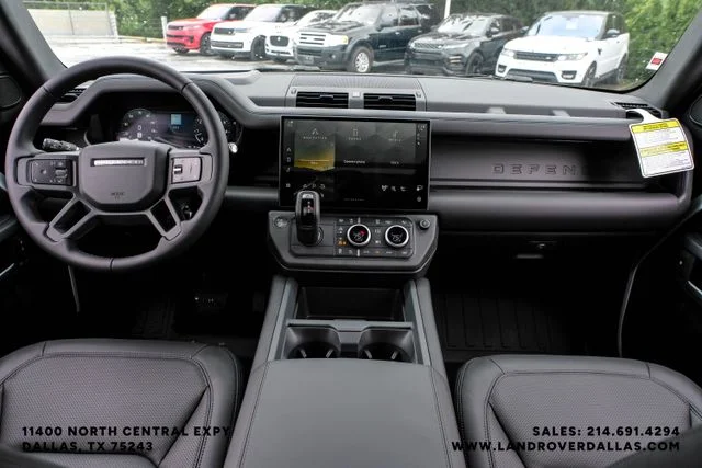 New 2026 Fuji White Land Rover X-Dynamic SE image 15