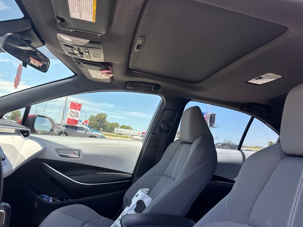 Used 2020 Red Toyota SE image 12