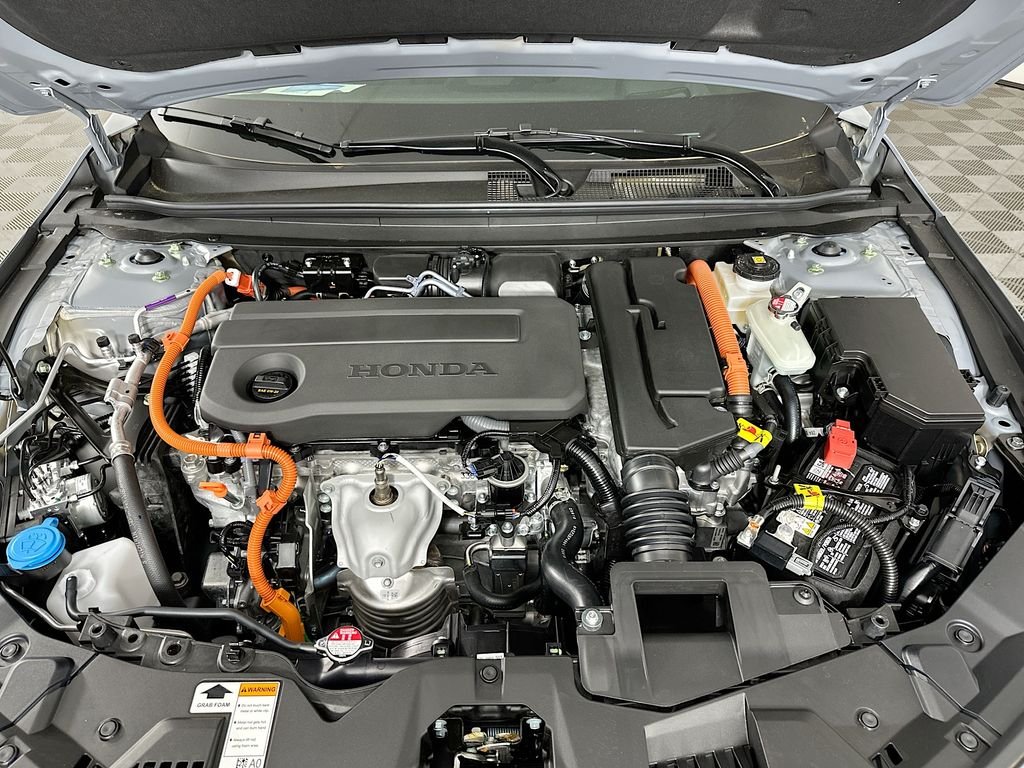 New 2026 Urban Gray Pearl Honda Touring image 31
