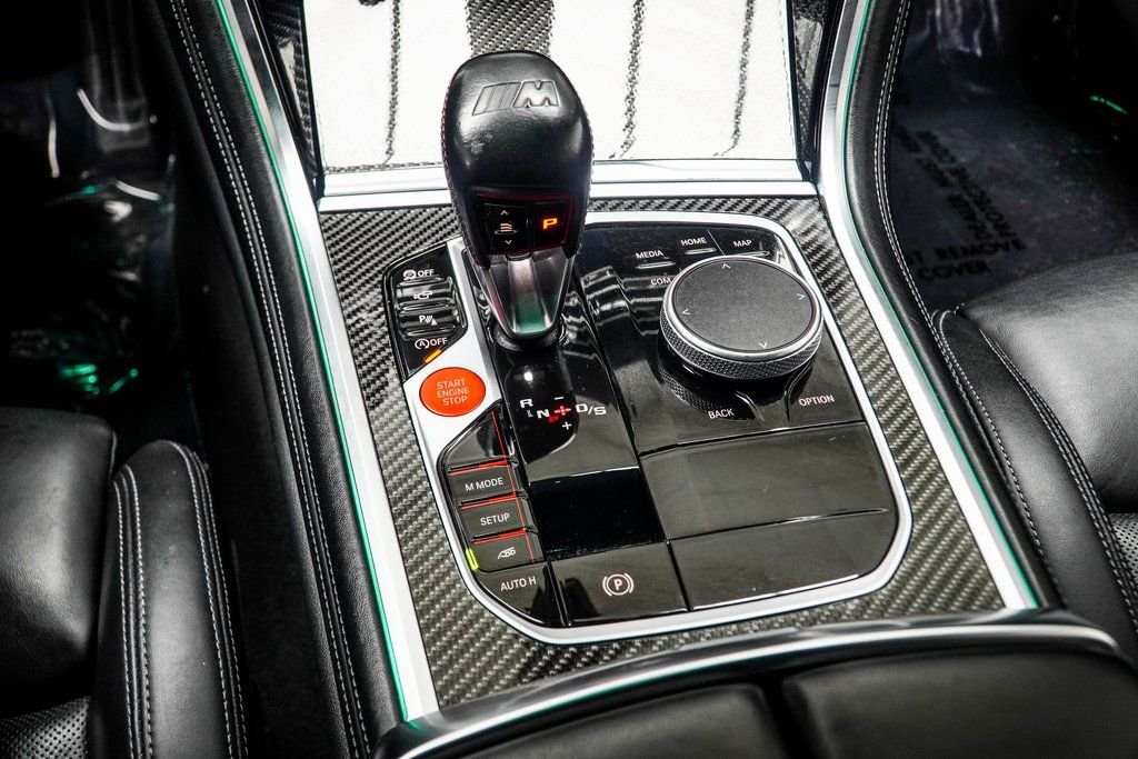 Used 2022 White BMW Competition image 24