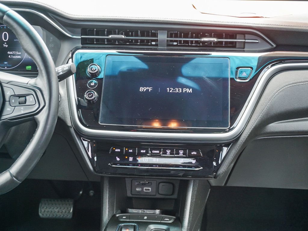 Used 2022 Black Chevrolet 1LT image 15