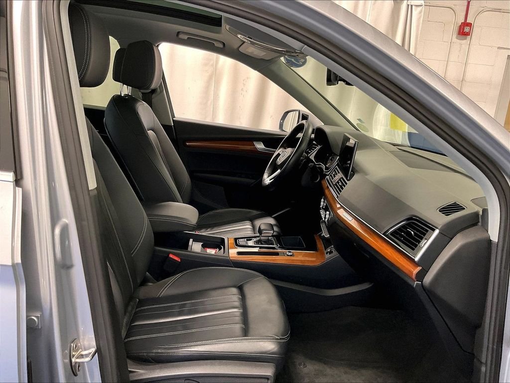 Used 2023 Silver Audi 40 Premium image 11