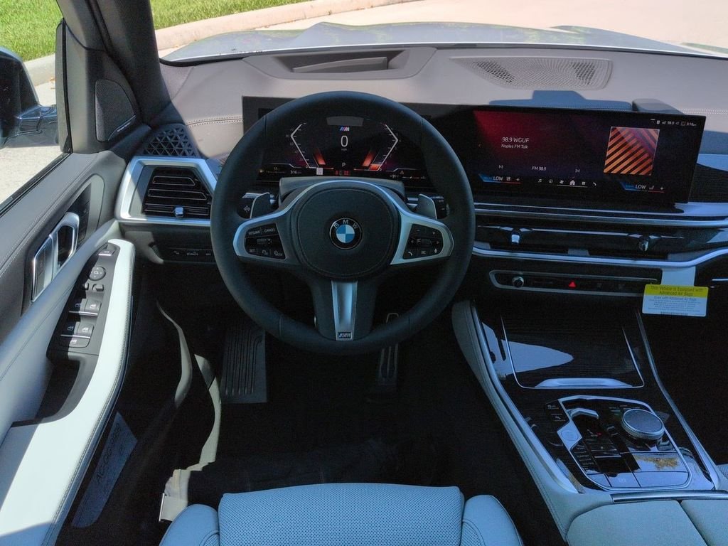 New 2026 Gray Metallic BMW xDrive40i image 16
