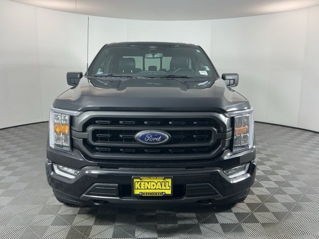 2022 Ford F-150 XLT photo 2