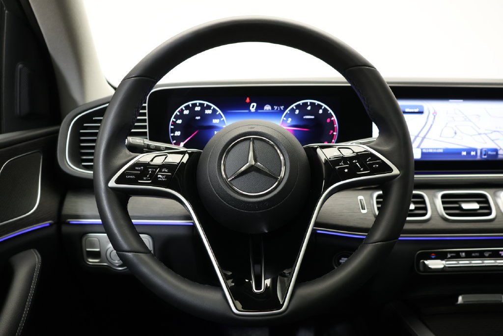 Certified Used 2026 Black Mercedes-Benz GLE 350 image 20