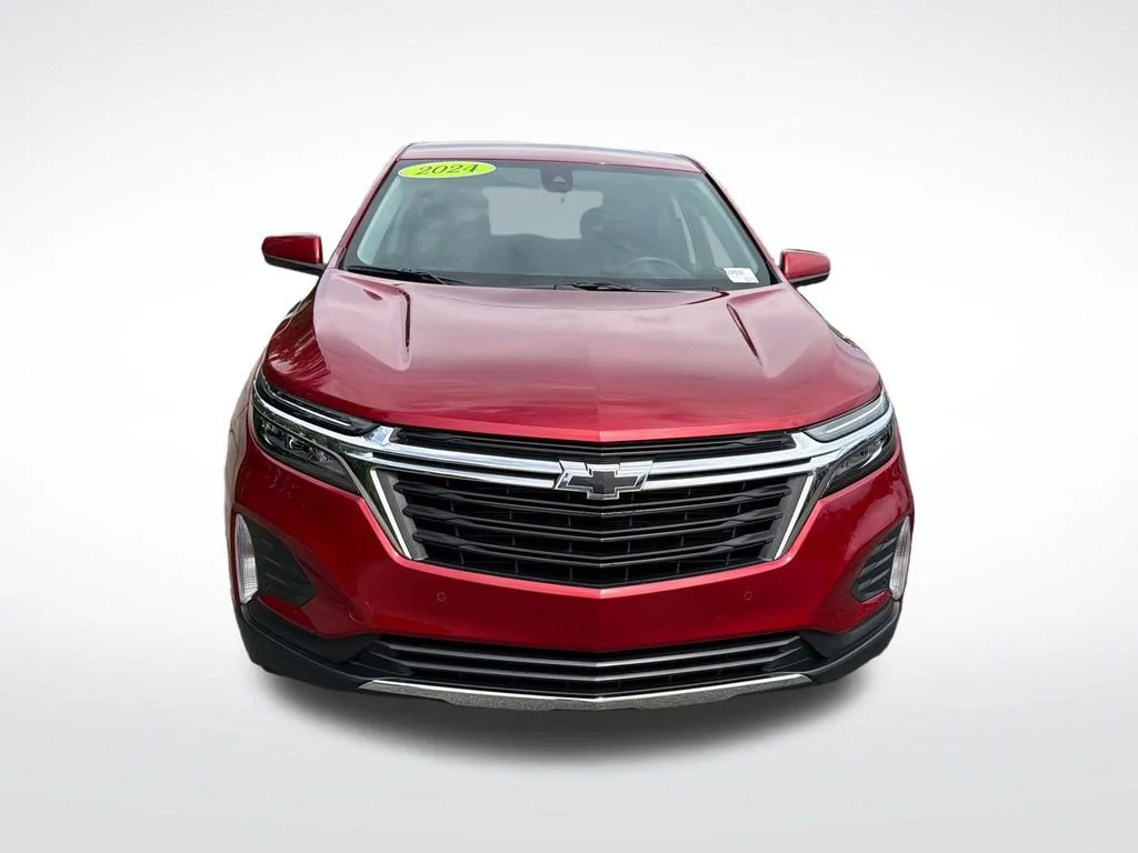 Used 2024 Radiant Red Tintcoat Chevrolet LT image 9