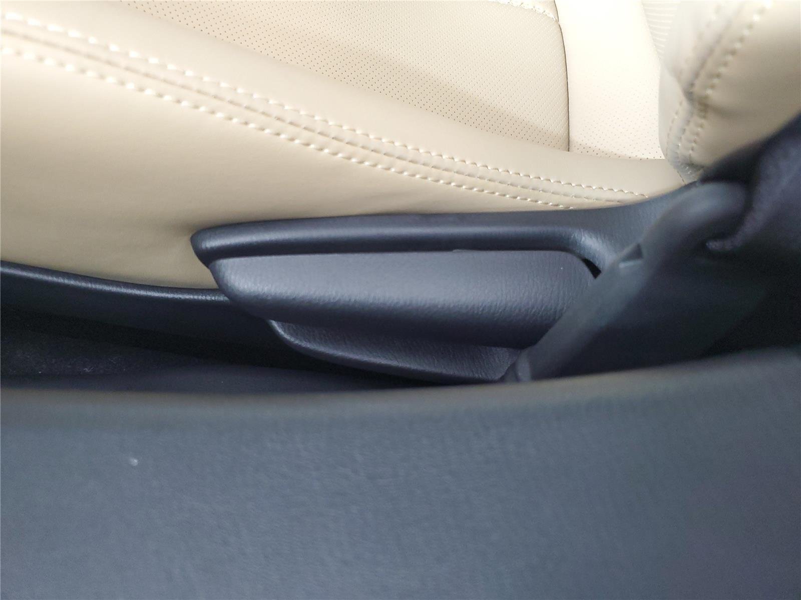New 2026 Snowflake White Pearl Mazda Grand Touring image 14