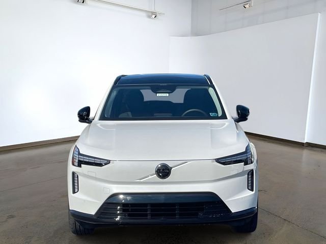 New 2026 White Volvo Twin Motor Plus image 2
