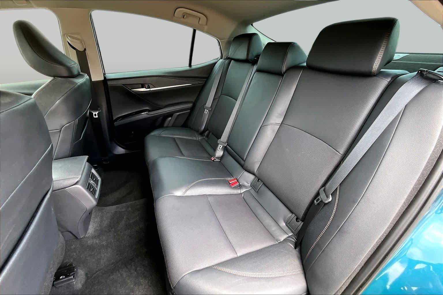 Used 2026 Ocean Gem Toyota XLE image 21