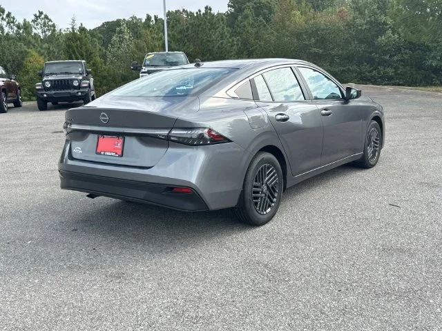 Used 2026 Gray Nissan SV image 5