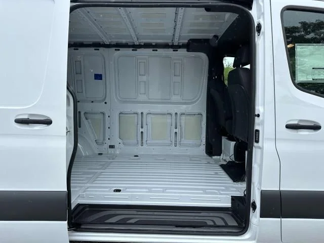 2024 Mercedes-Benz Sprinter Cargo Van Base - Photo 18