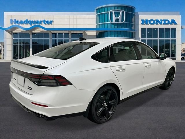 New 2026 Platinum White Pearl Honda Sport-L image 3