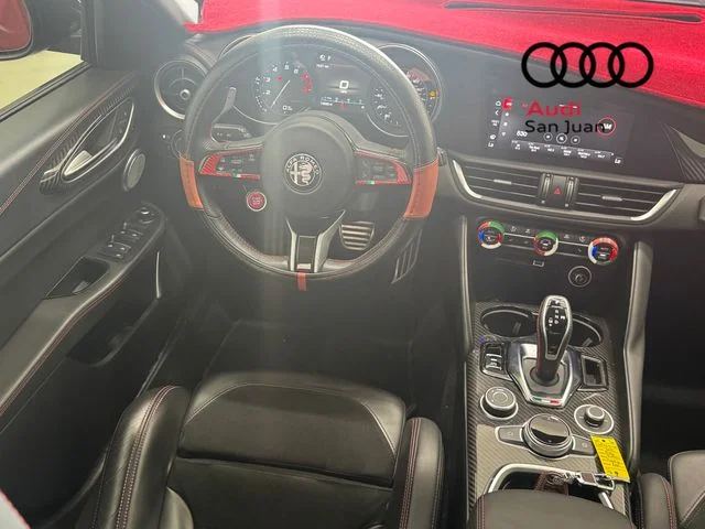 Used 2020 Red Alfa Romeo Quadrifoglio image 27
