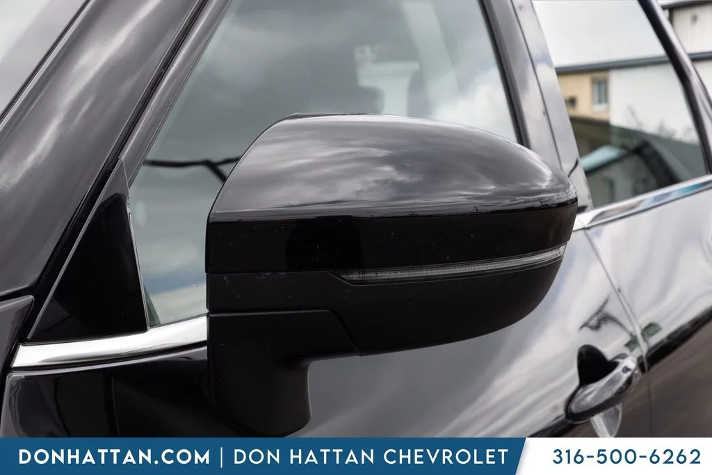 Used 2025 Black Nissan SV image 32