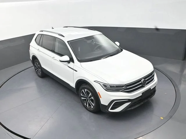 Used 2022  Volkswagen 2.0T S image 11