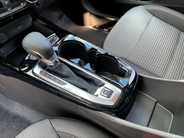 2026 Chevrolet Trax LT - Photo 8