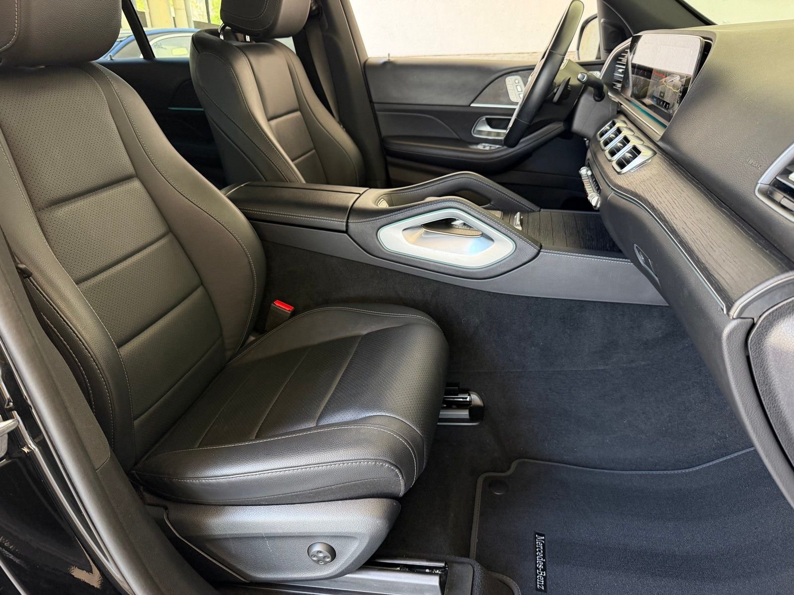 Certified Used 2023 Black Mercedes-Benz GLE 350 image 19