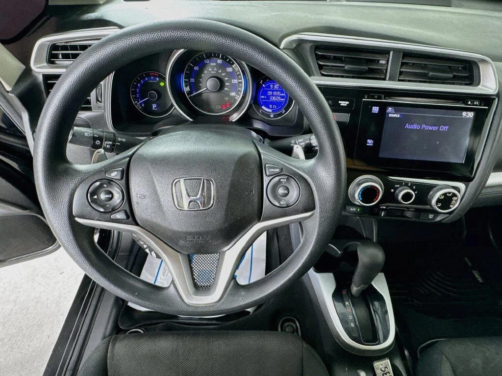 Used 2016 Crystal Black Pearl Honda EX image 8