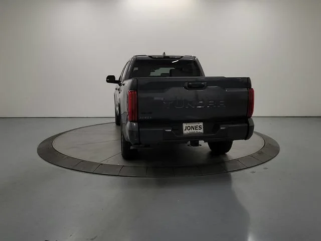 2024 Toyota Tundra SR5 - Photo 6