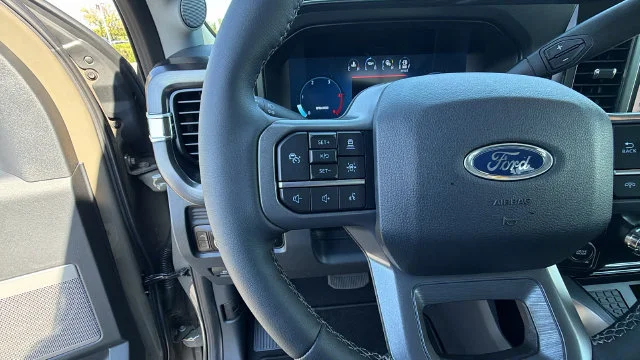 2026 Ford F-350 Super Duty Lariat - Photo 31
