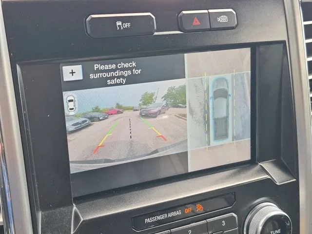 Used 2016 Black Ford Platinum image 20