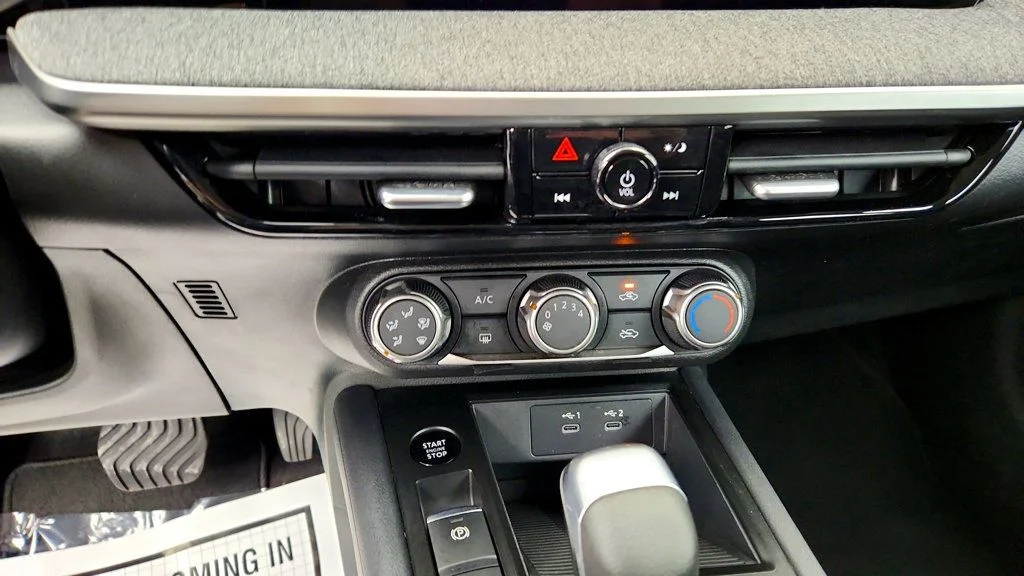 Used 2026 Super Black Nissan S FWD image 16
