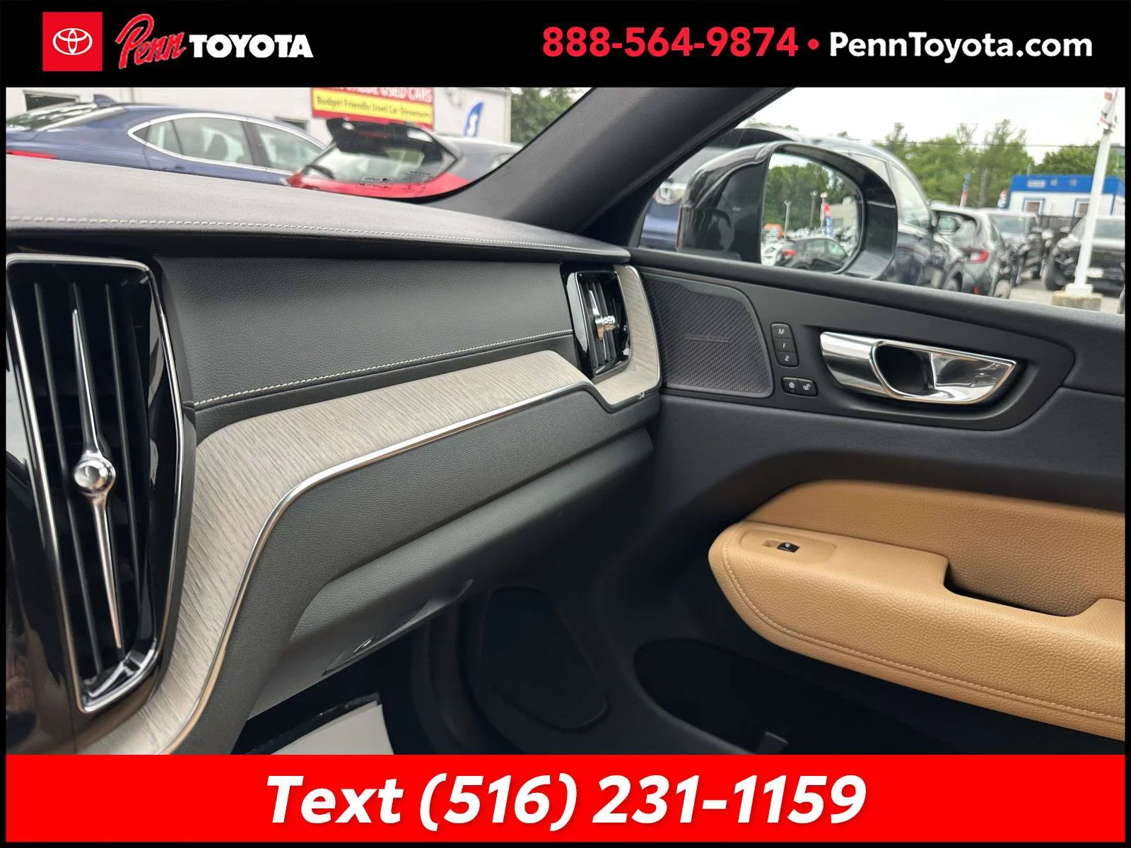 Used 2019  Volvo Inscription image 28
