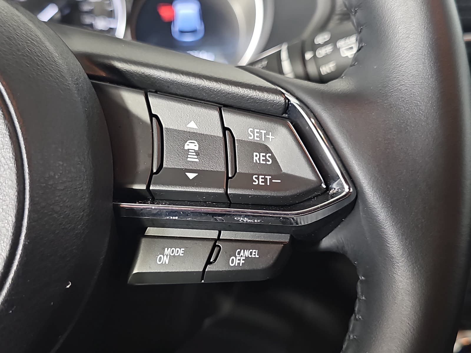 Used 2025 Silver Mazda 2.5 S Preferred Package image 18