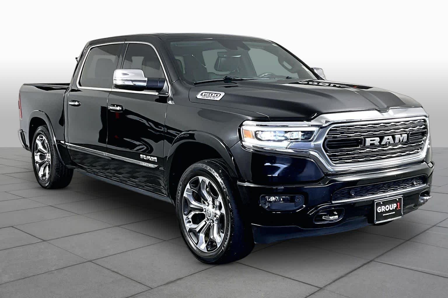 Used 2020 Diamond Black Crystal Pearlcoat Ram Limited image 3