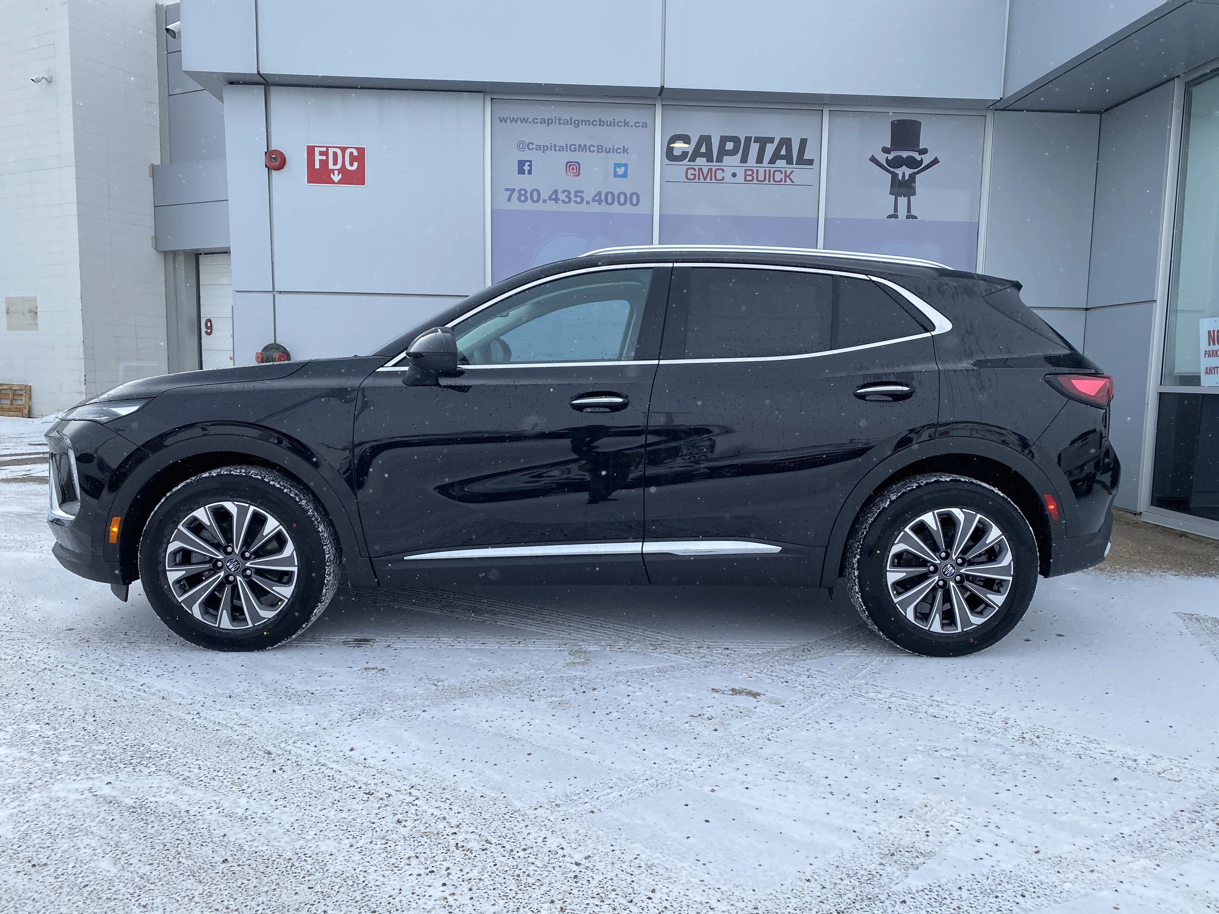 New 2026 EBONY TWILIGHT METALLIC Buick Preferred image 3