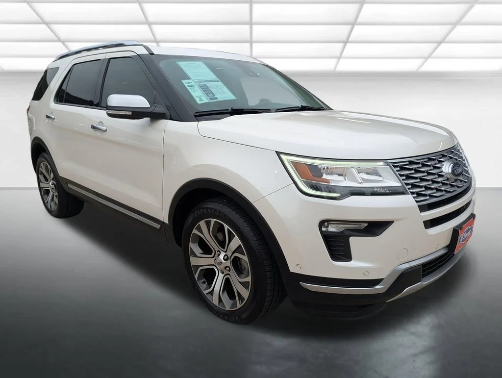 2019 Ford Explorer Platinum 4WD's photo
