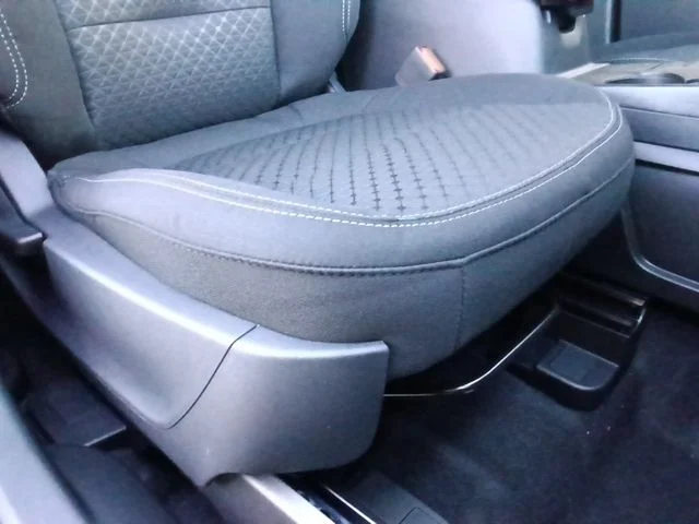 New 2026 Agate Black Metallic Ford Active® image 30