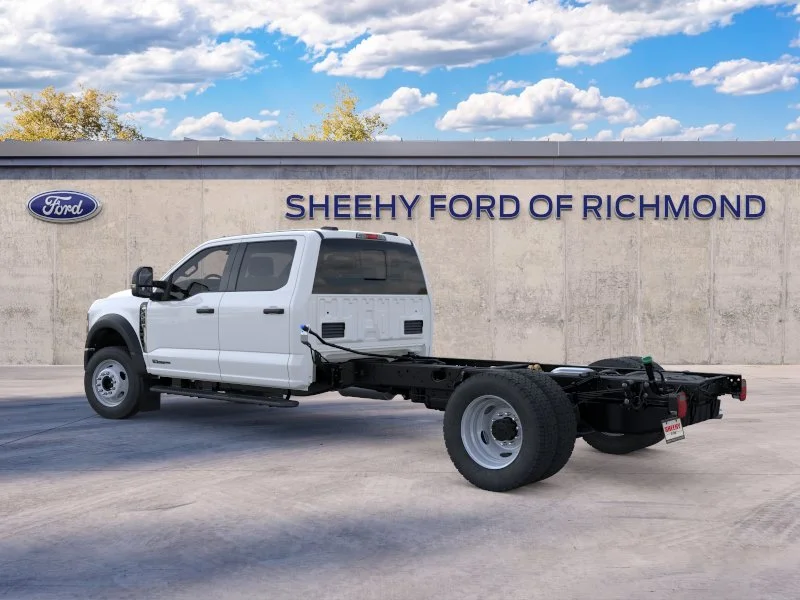 New 2026 Oxford White Ford F-450® XL image 5