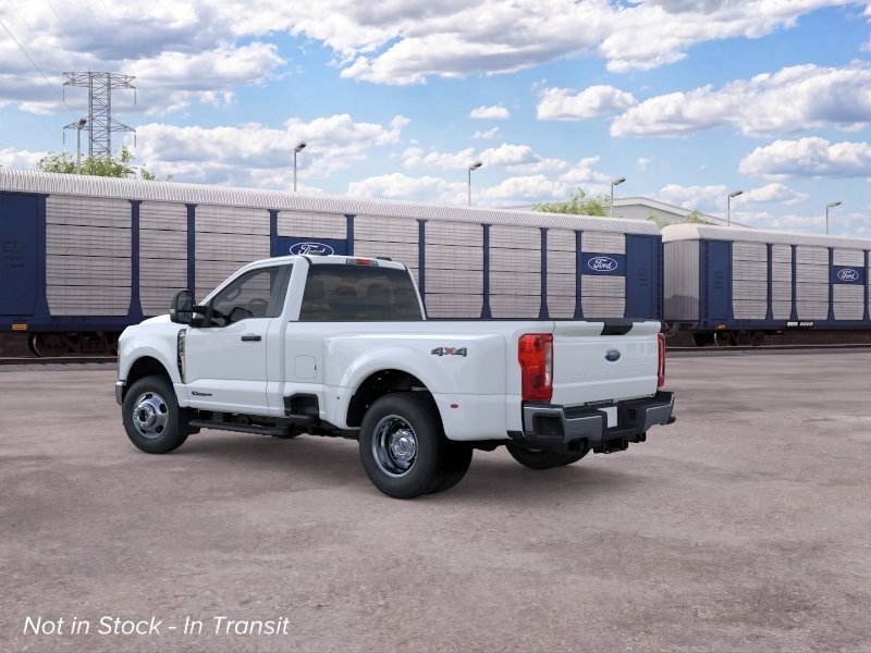 New 2026 Oxford White Ford F-350® XLT image 4