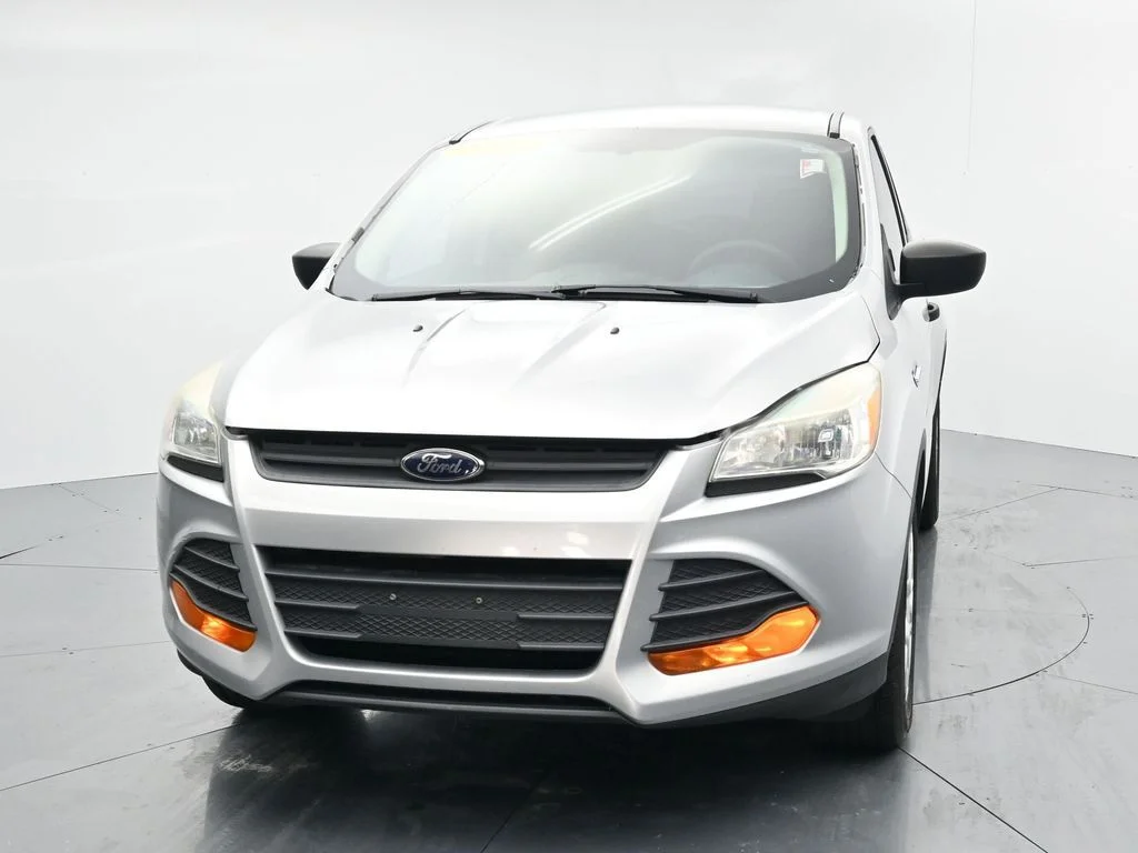 Used 2016 Silver Ford S image 3