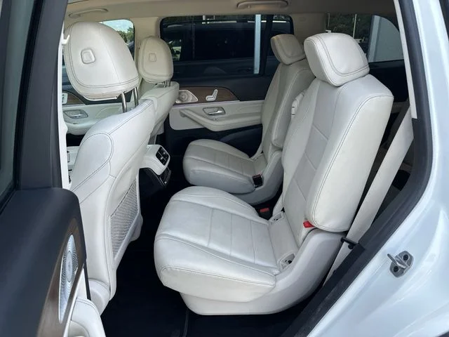 Used 2024  Mercedes-Benz GLS 450 image 22