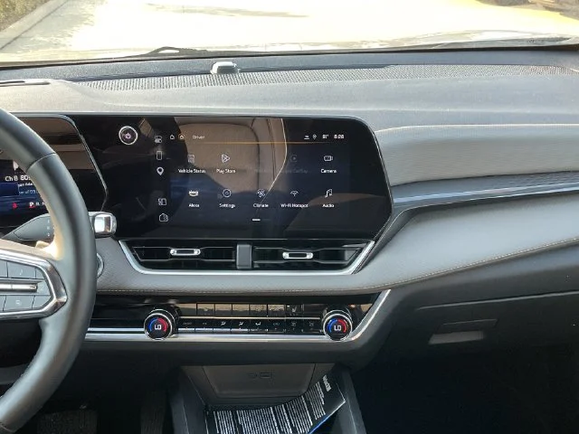 Used 2025 Gray Chevrolet LT image 26