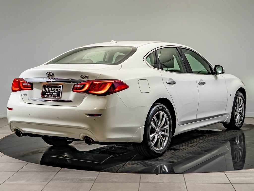 Used 2015 Moonlight White INFINITI 3.7X image 10