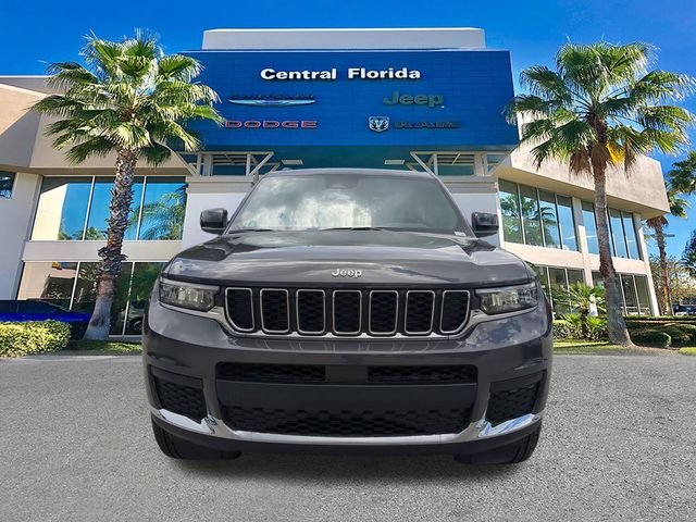 New 2026 Baltic Gray Metallic Clear-Coat Exterior Paint Jeep Laredo image 3