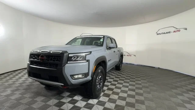 New 2027 Gray Nissan PRO-4X image 3