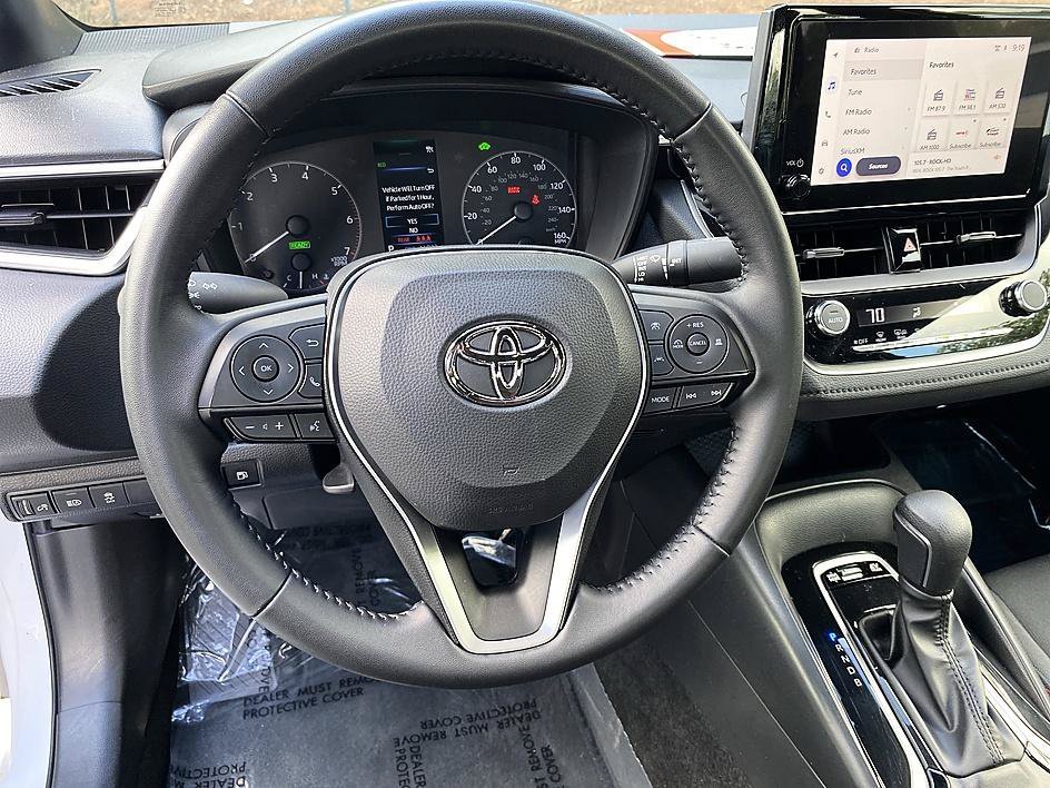 Used 2025 Ice Cap Toyota Hybrid SE image 14