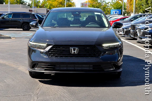 New 2026 Crystal Black Pearl Honda SE image 6
