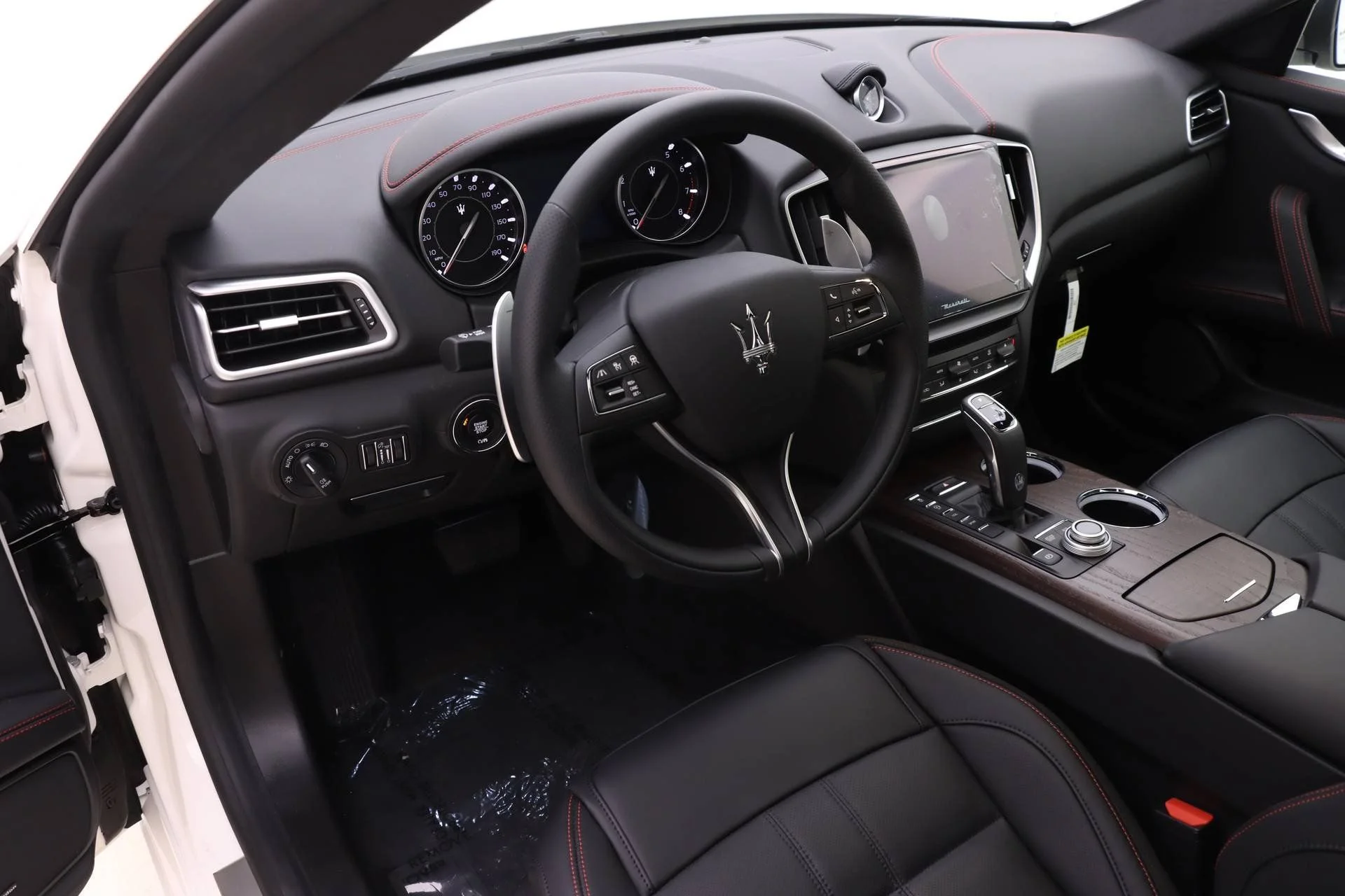 New 2024 White Maserati Modena image 6