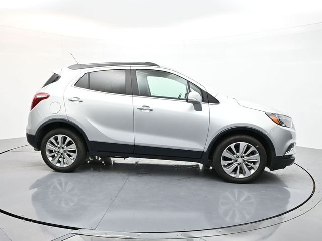 Used 2019 Quicksilver Metallic Buick Preferred image 7